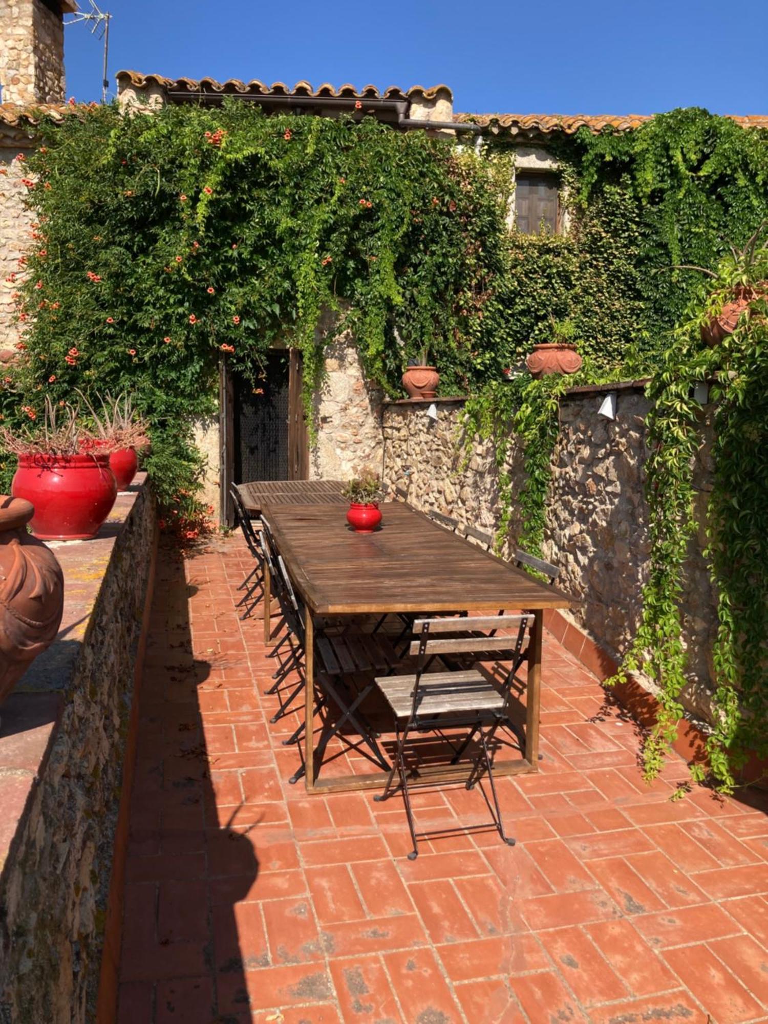 Els Racons Del Fort Castle In Wine Territory Capmany Exterior photo